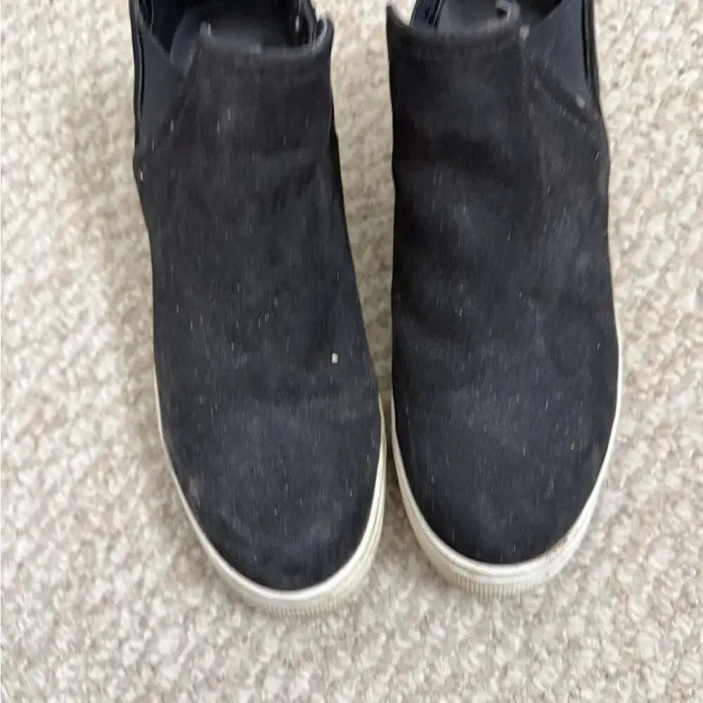 Steve Madden Wedgie Black Suede size 9 shoes